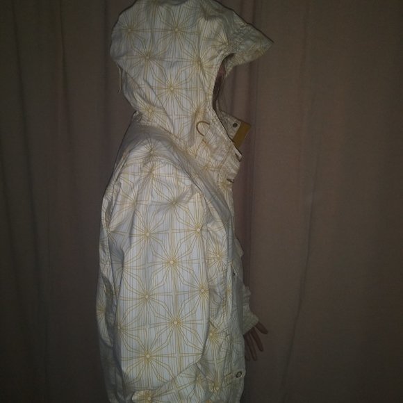 Helly Hansen, Helly Tech® Fabric Technology, Anorak, Size XL - Picture 3 of 16